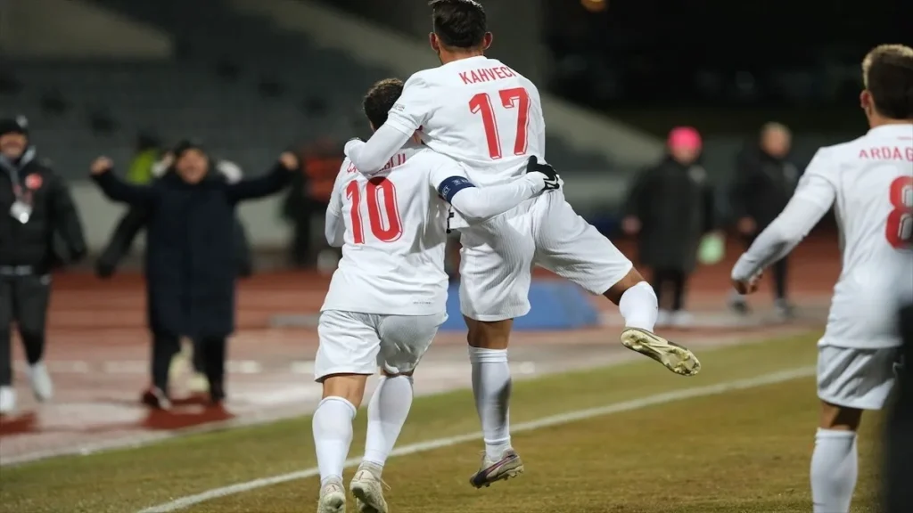 Türkiye, Vincenzo Montella, İzlanda